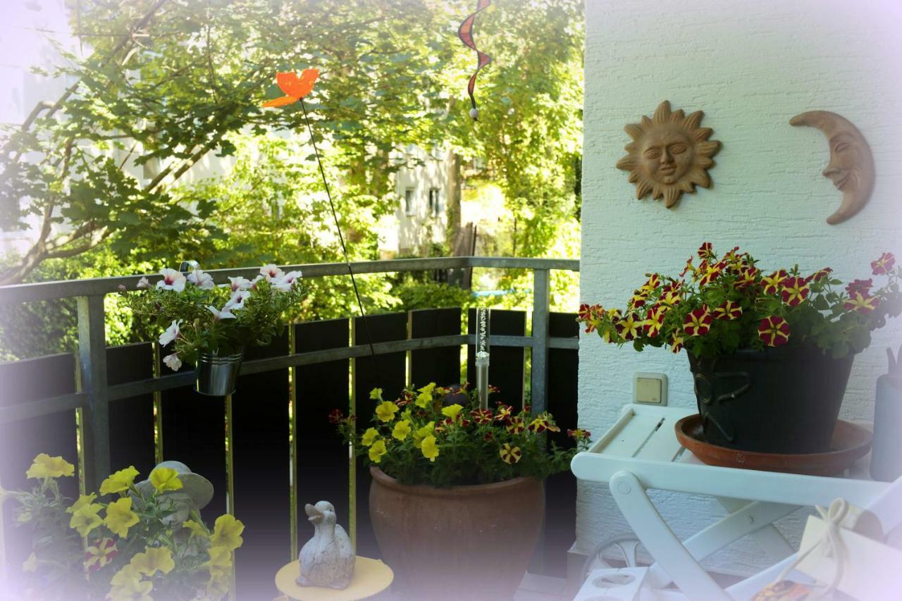 Wohnen Bei Helga Apartamento Kassel Habitación foto